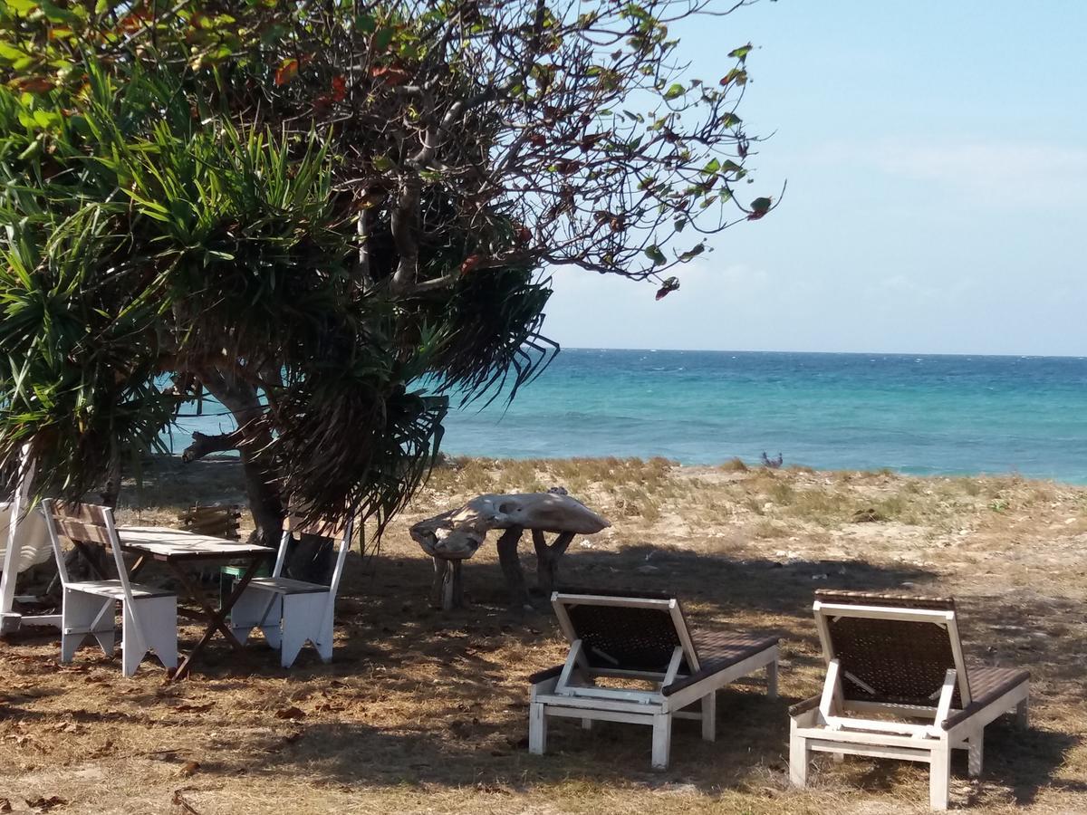 Wera Beach Kadumbul Экстерьер фото