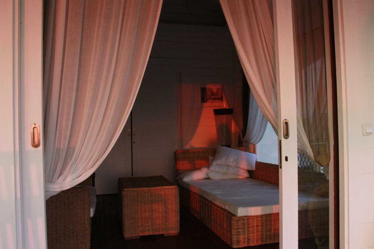 Wera Beach Kadumbul Экстерьер фото